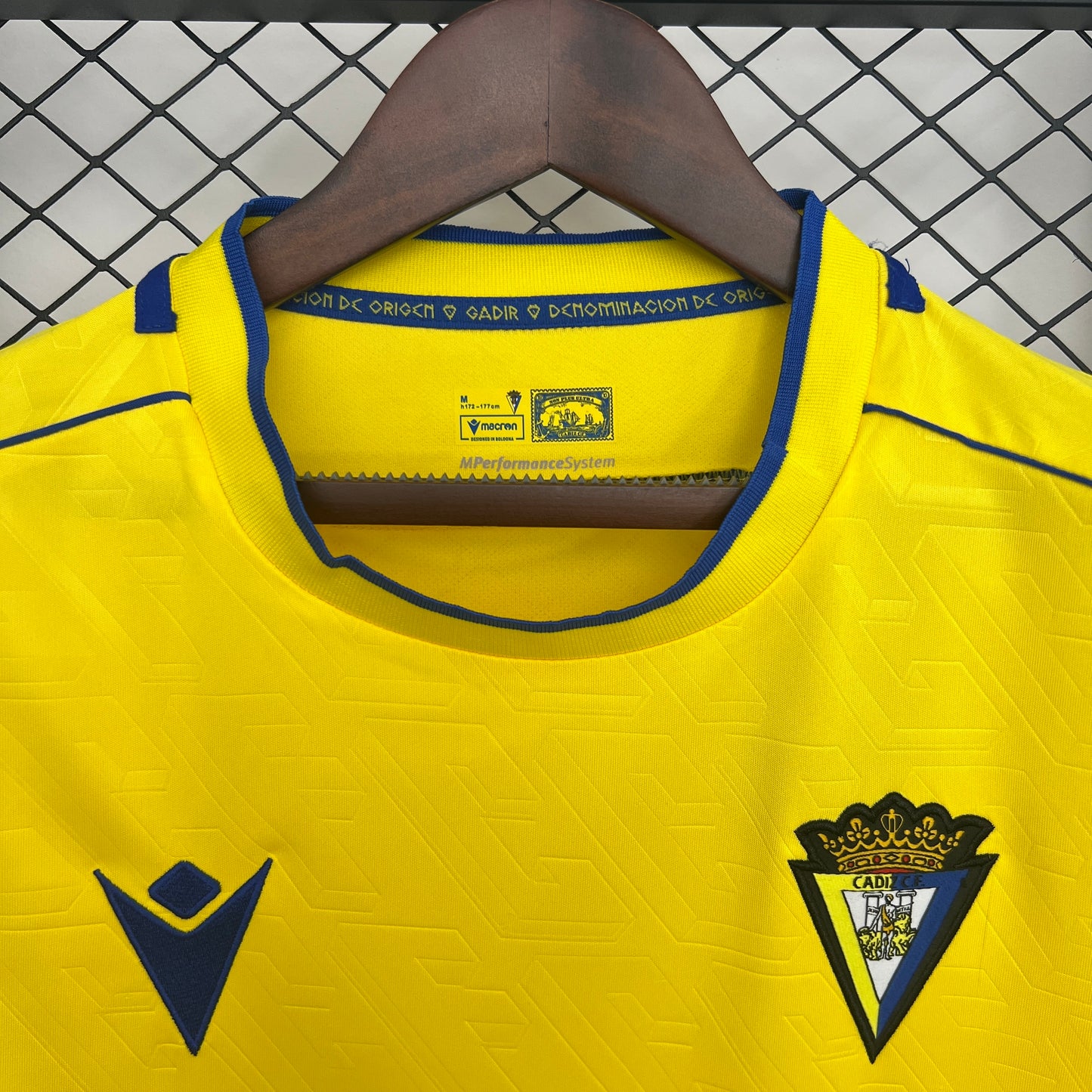 Cádiz 25-26 Local (Fan Version)