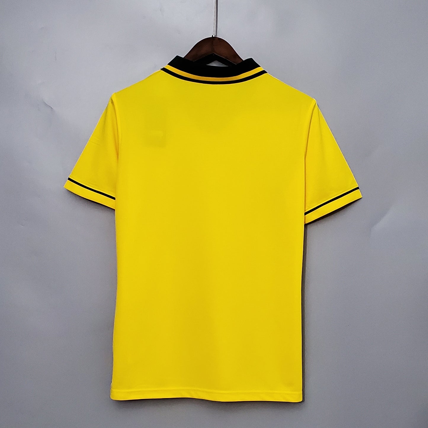 Retro Brasil 93-94 Local