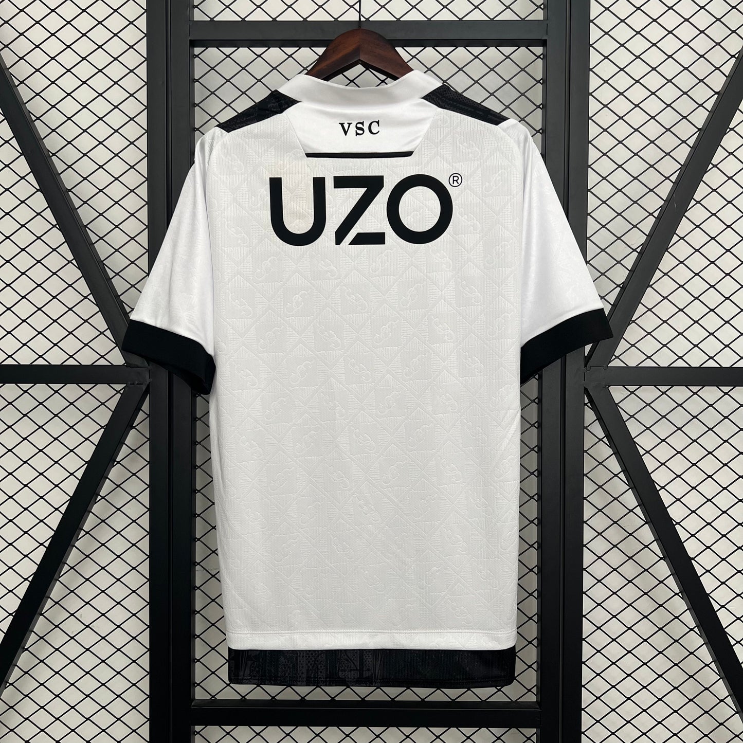 Vitoria Guimaraes 25-26 Local (Fan Version)