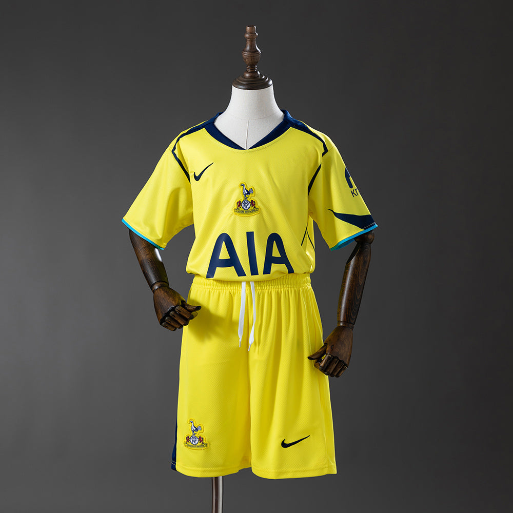 Tottenham 25-26 Tercera (Niño)