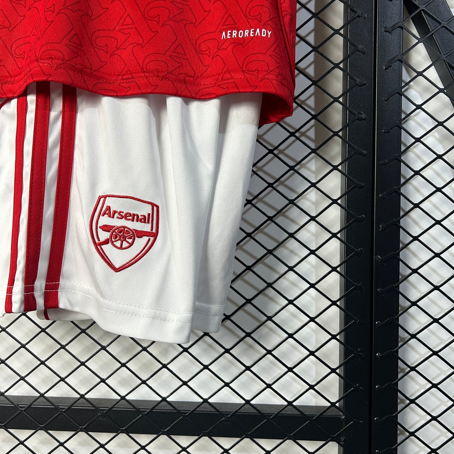 Arsenal 25-26 Local (Niño)