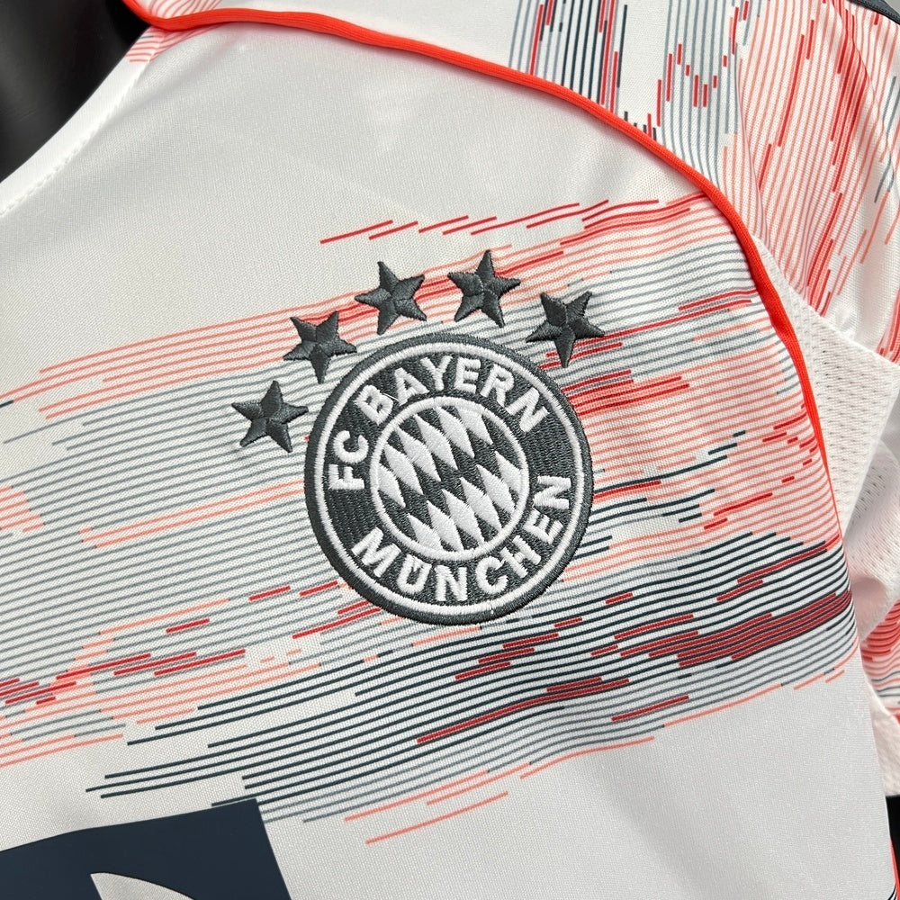 Bayern de Múnich 25-26 Visitante (Fan Version)