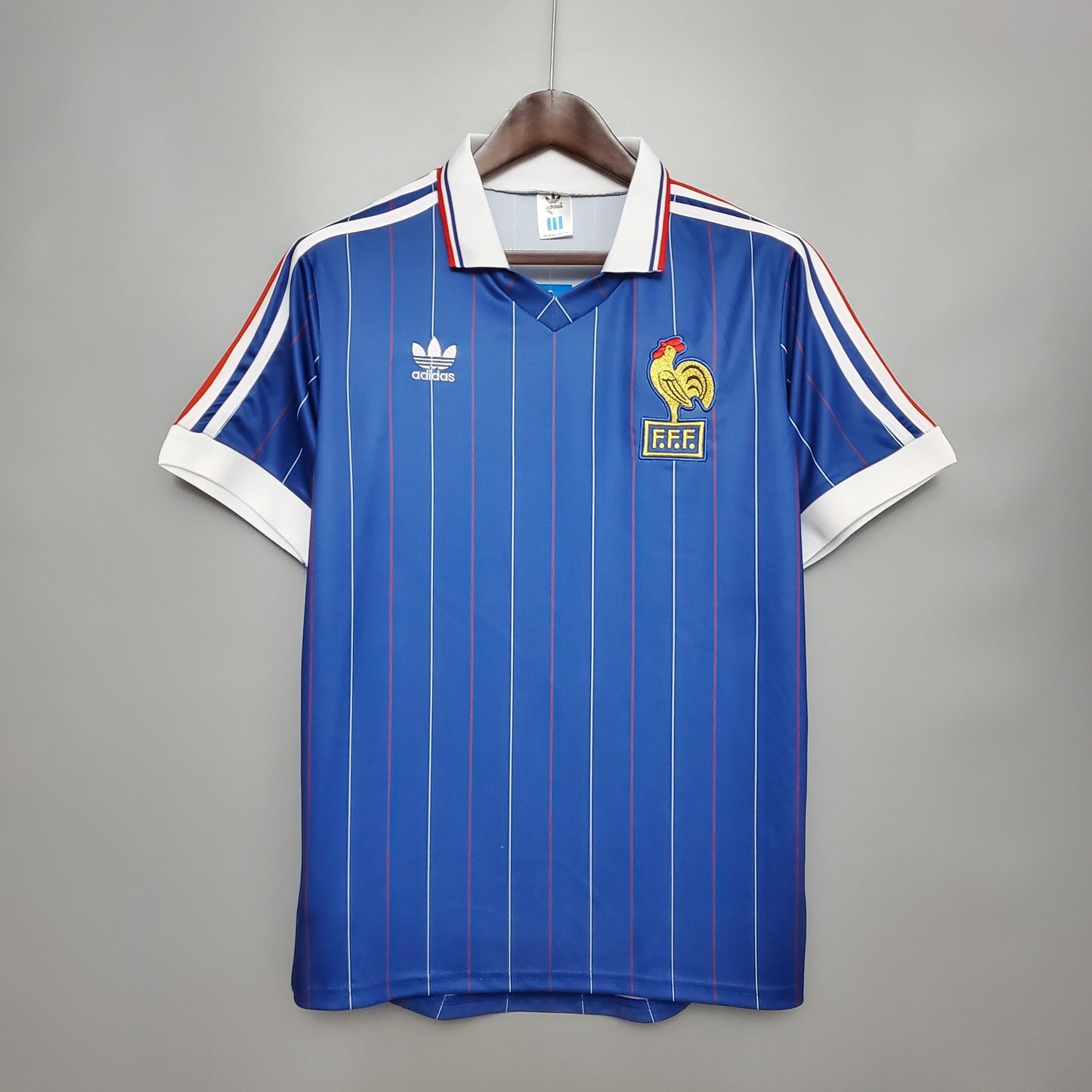 Retro Francia 1982 Local