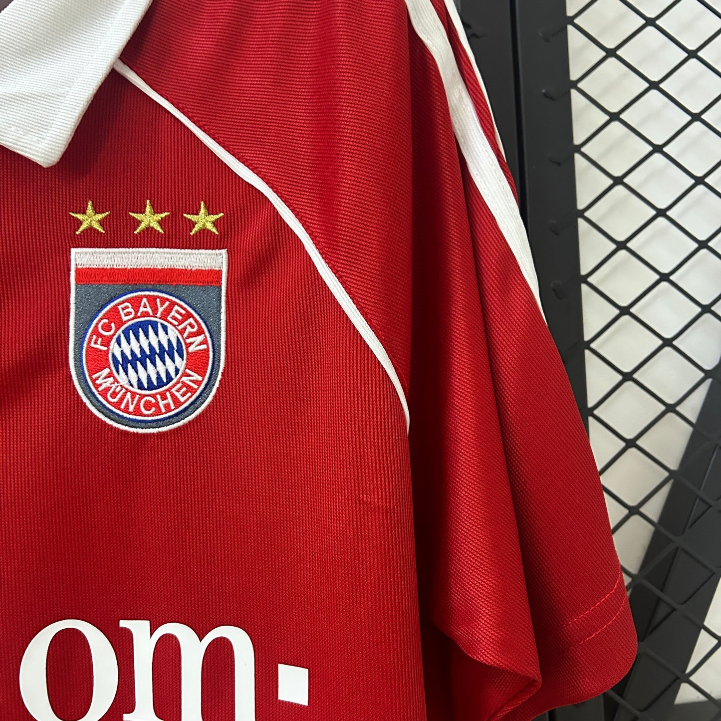 Retro Bayern Munich 05-06 Local