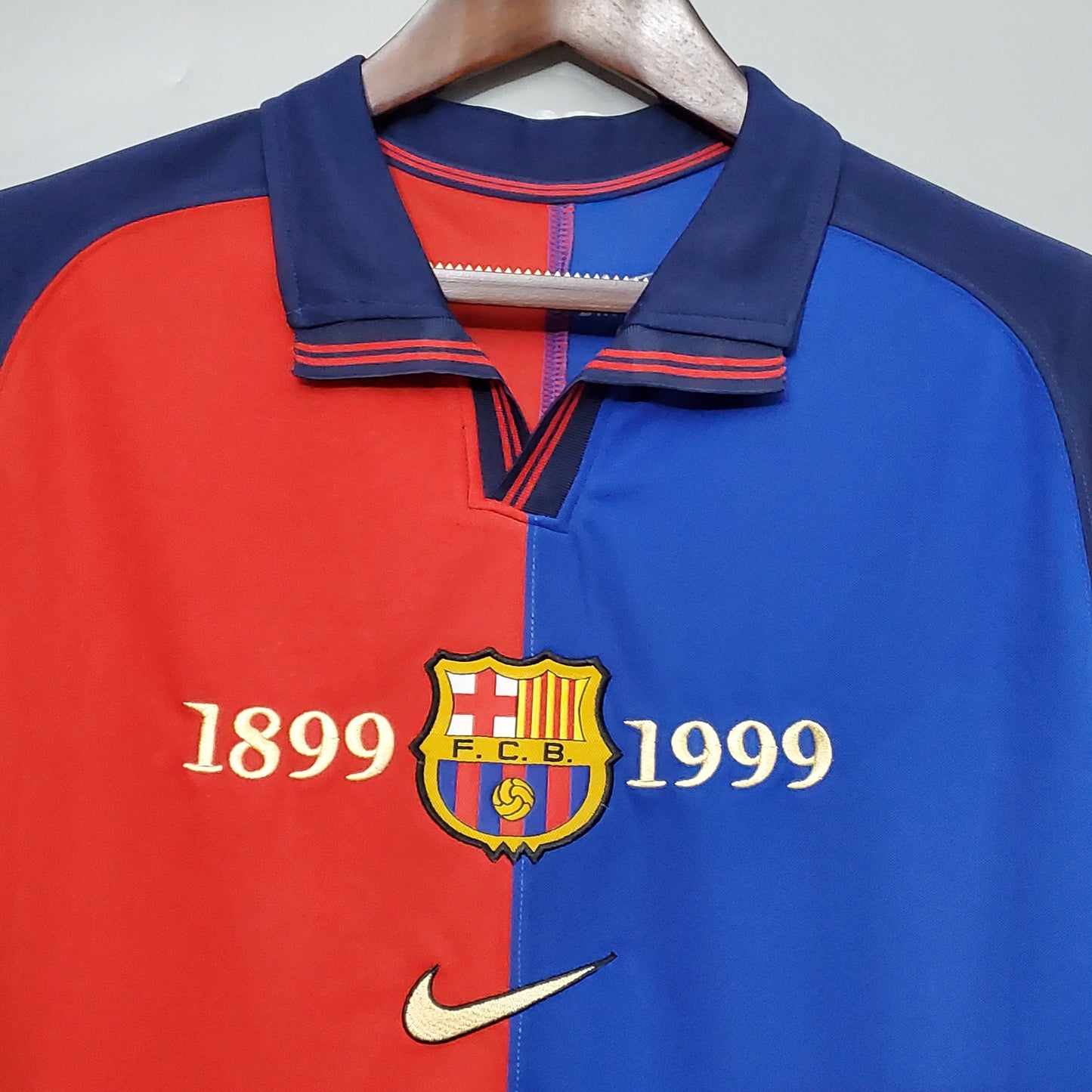 Retro Barcelona 100 Aniversario Local