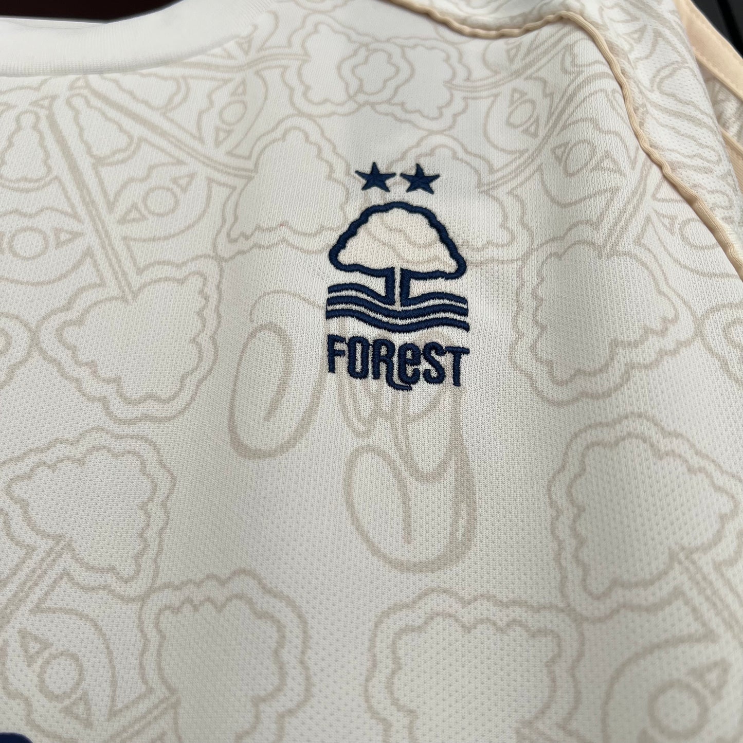 Nottingham Forest 25-26 Visitante (Fan Version)