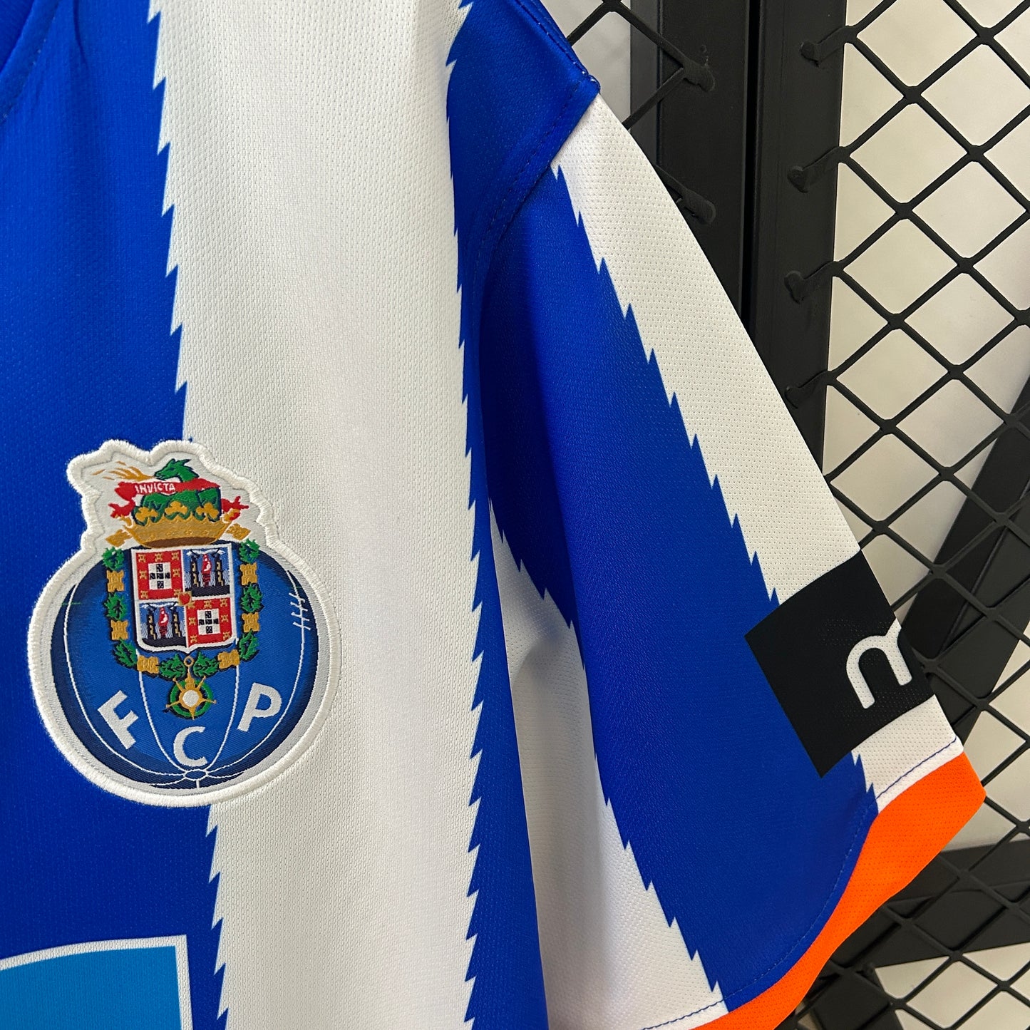 Retro Oporto 10-11 Local