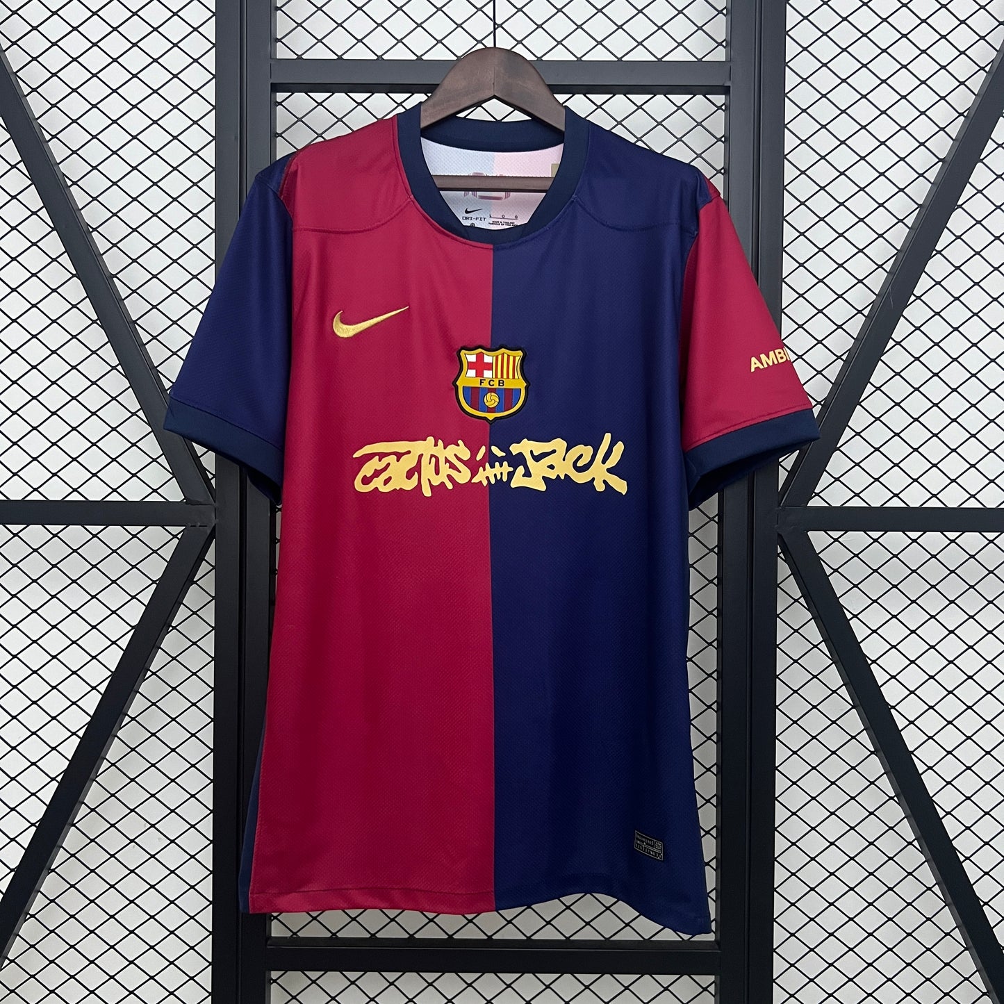 Barcelona 24-25 Local Edición Travis Scott (Fan Version)