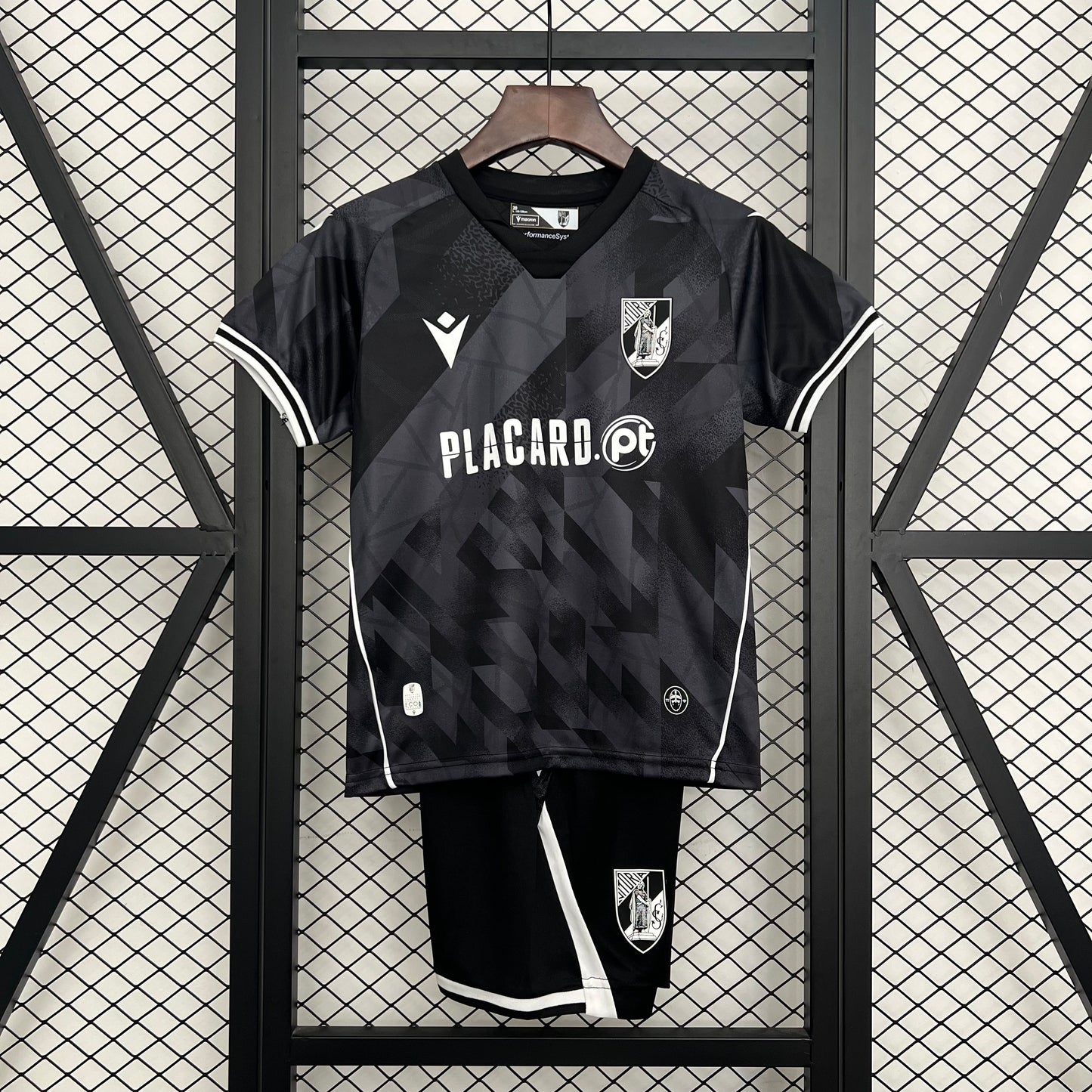 Vitoria Guimaraes 25-26 Visitante (Niño)