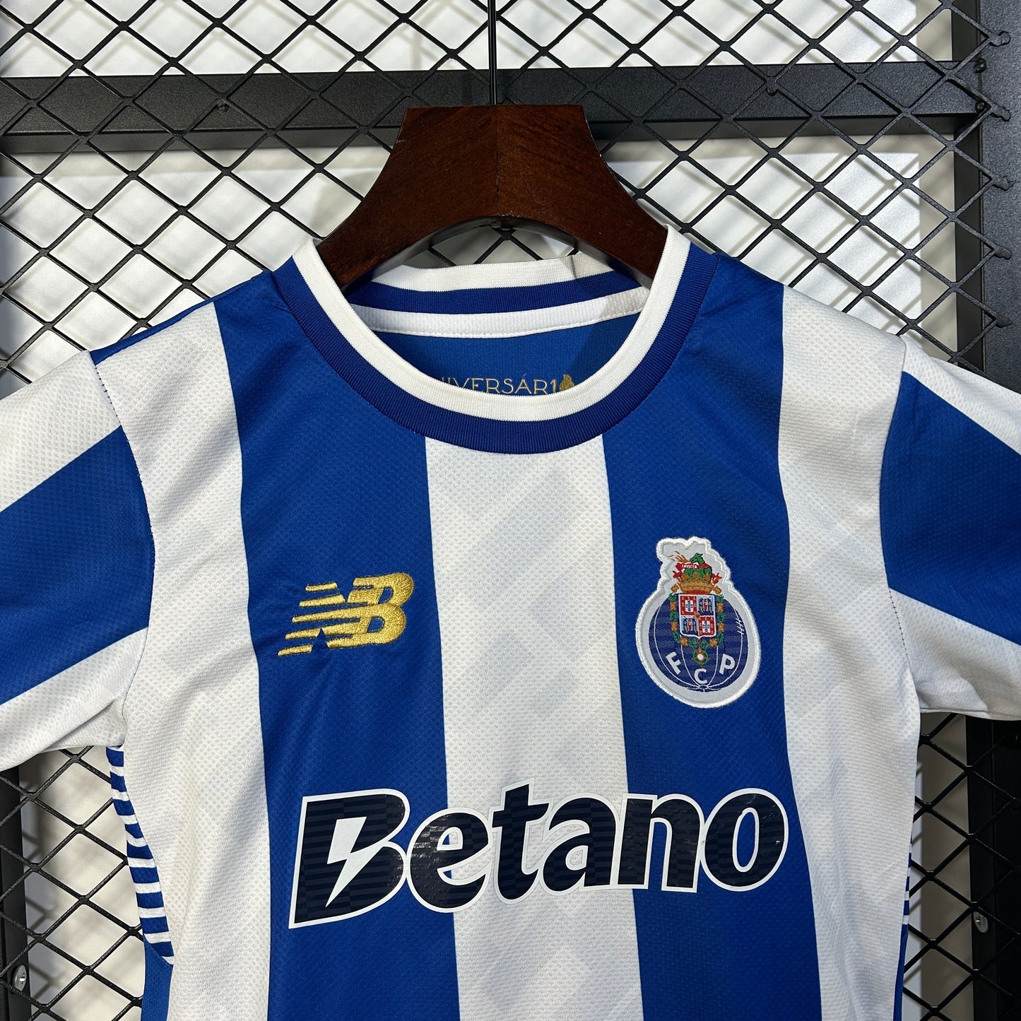 Oporto 25-26 Local (Niño)