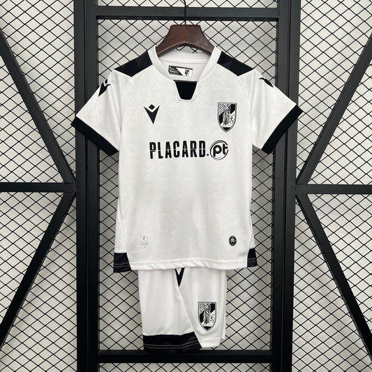 Vitoria Guimaraes 25-26 Local (Niño)