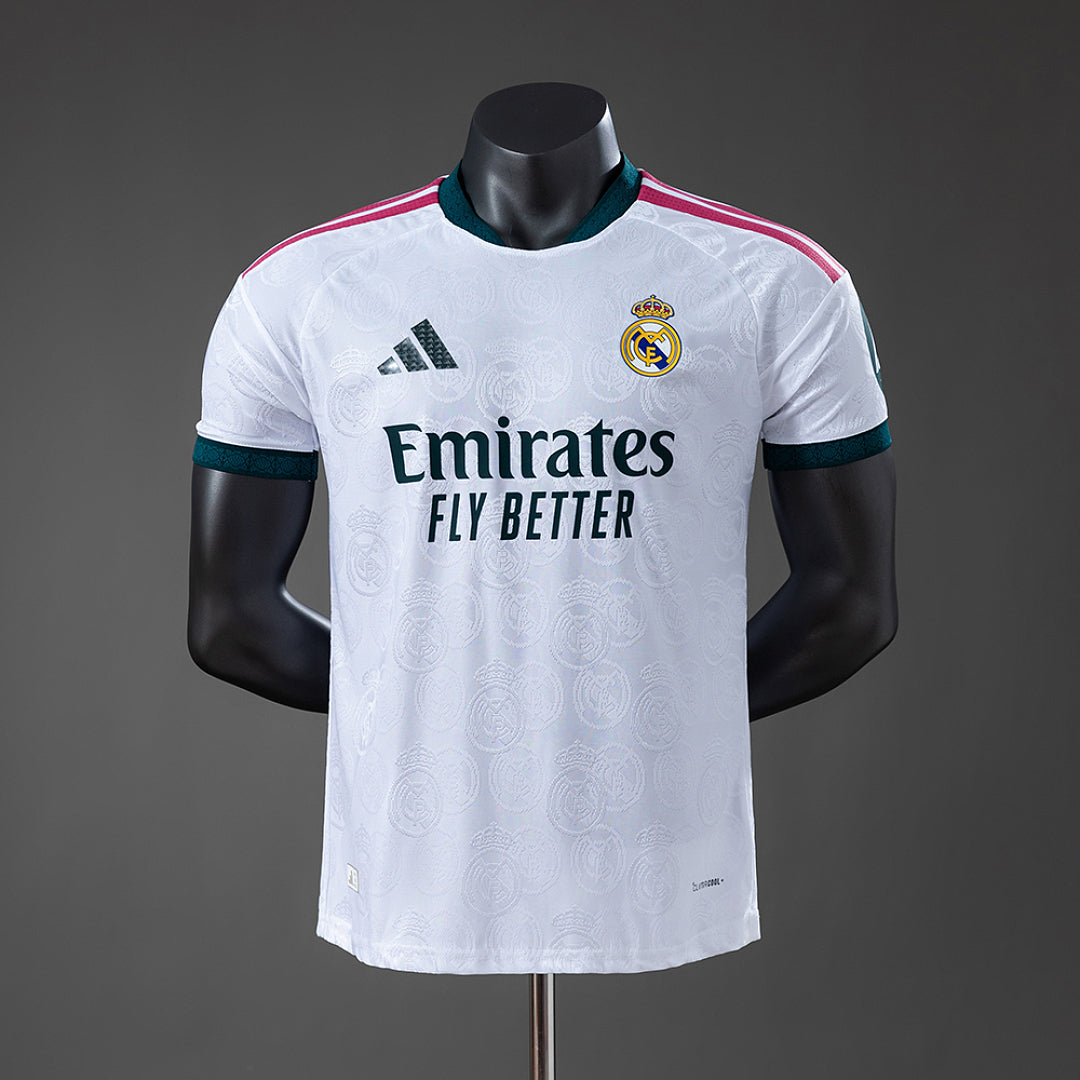 Real Madrid 26-27 Edición Especial Blanca (Player Version)