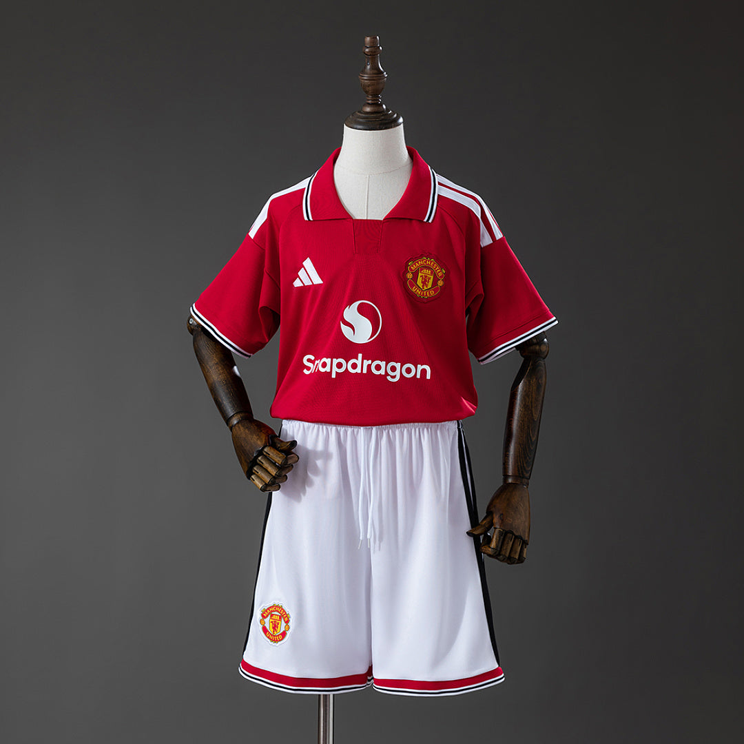 Manchester United 26-27 Local (Niño)