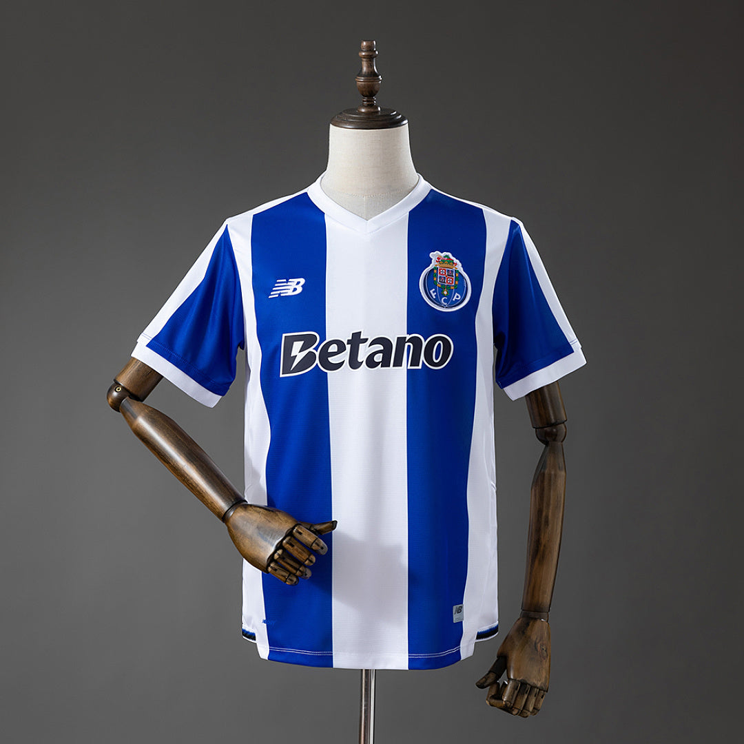 Oporto 26-27 Local (Fan Version)