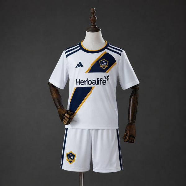 LA Galaxy 26-27 Local (Niño)