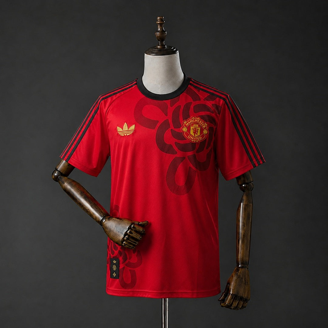 Manchester United 26-27 Edición Especial (Fan Version)