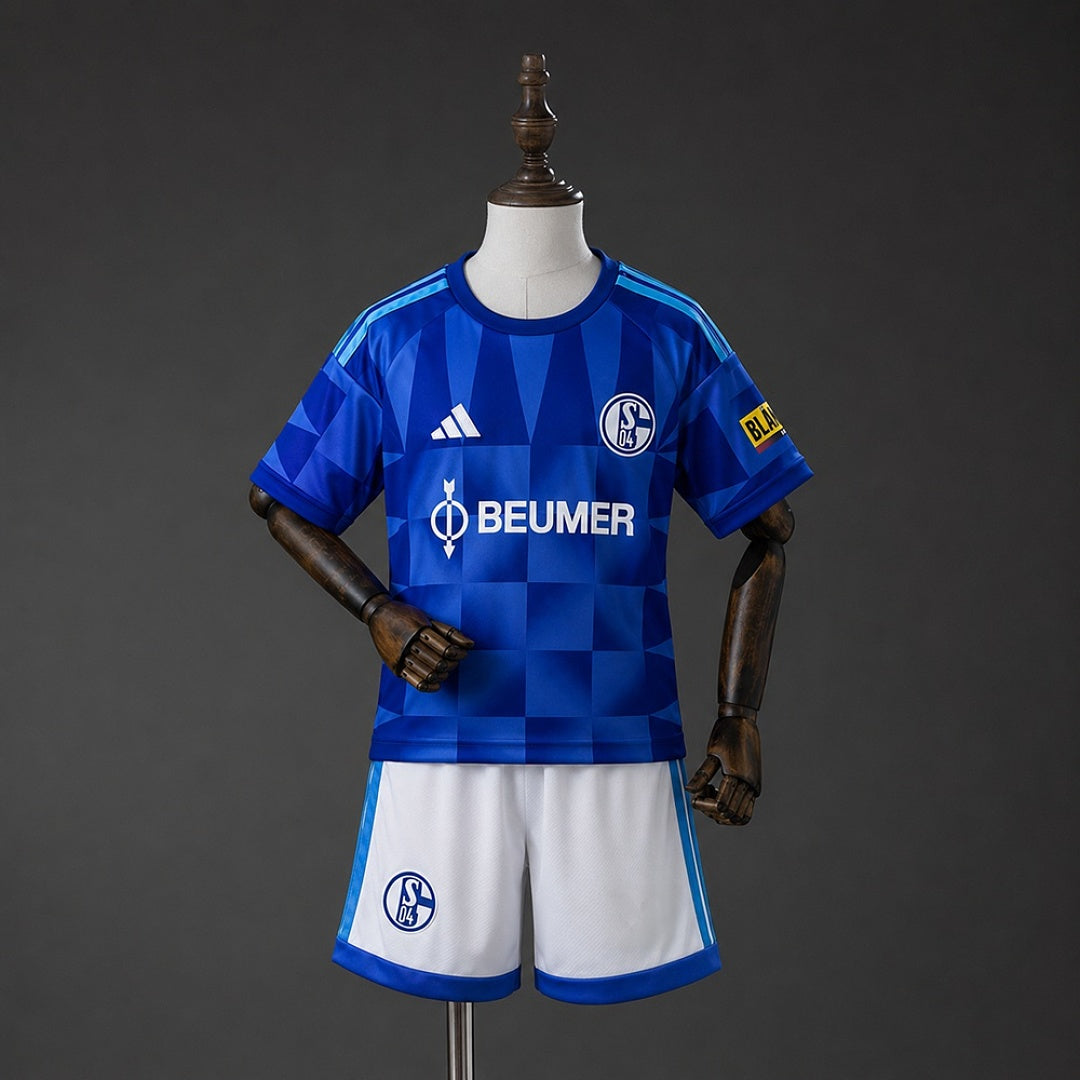 Schalke 04 26-27 Local (Niño)