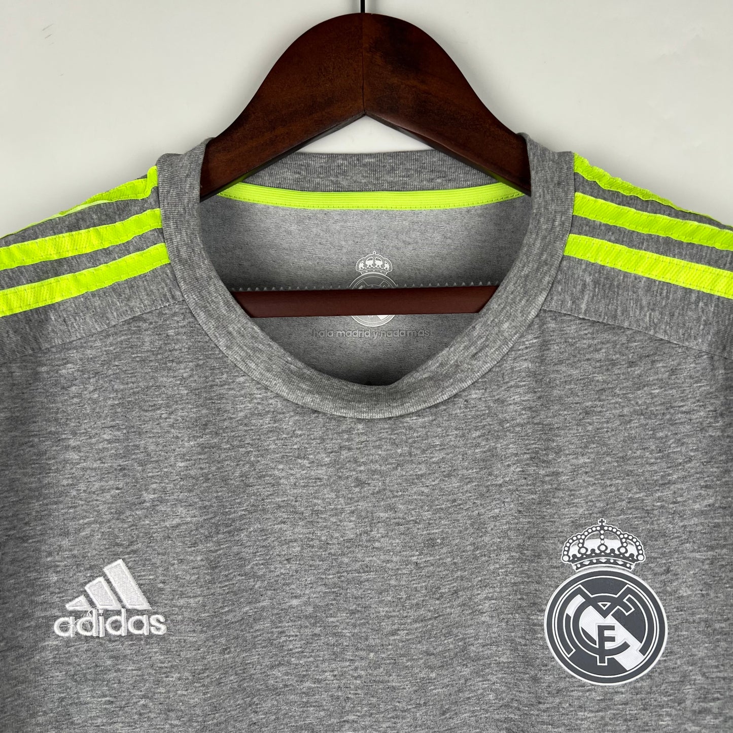 Retro Real Madrid 15-16 Visitante