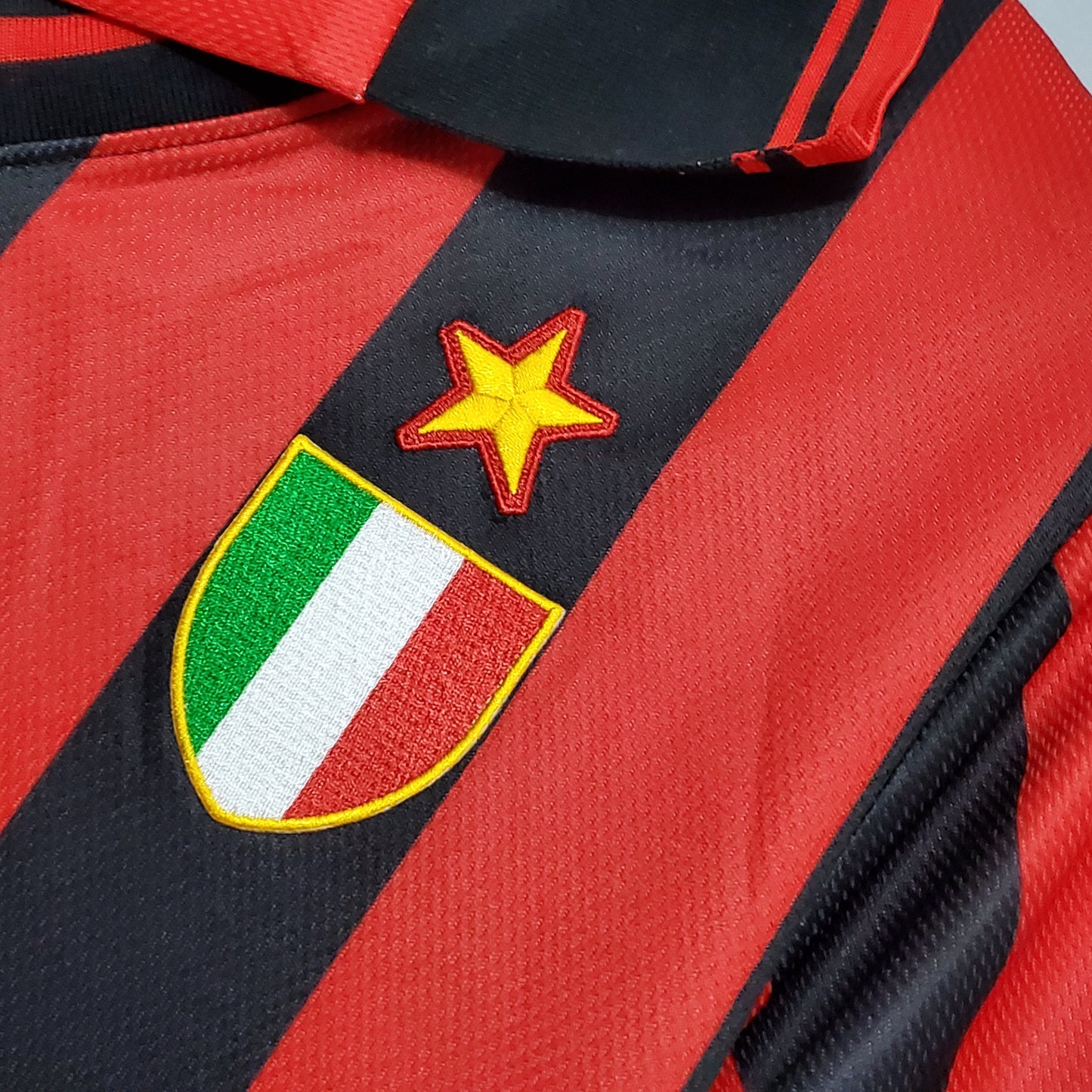 Retro Milan 96-97 Local