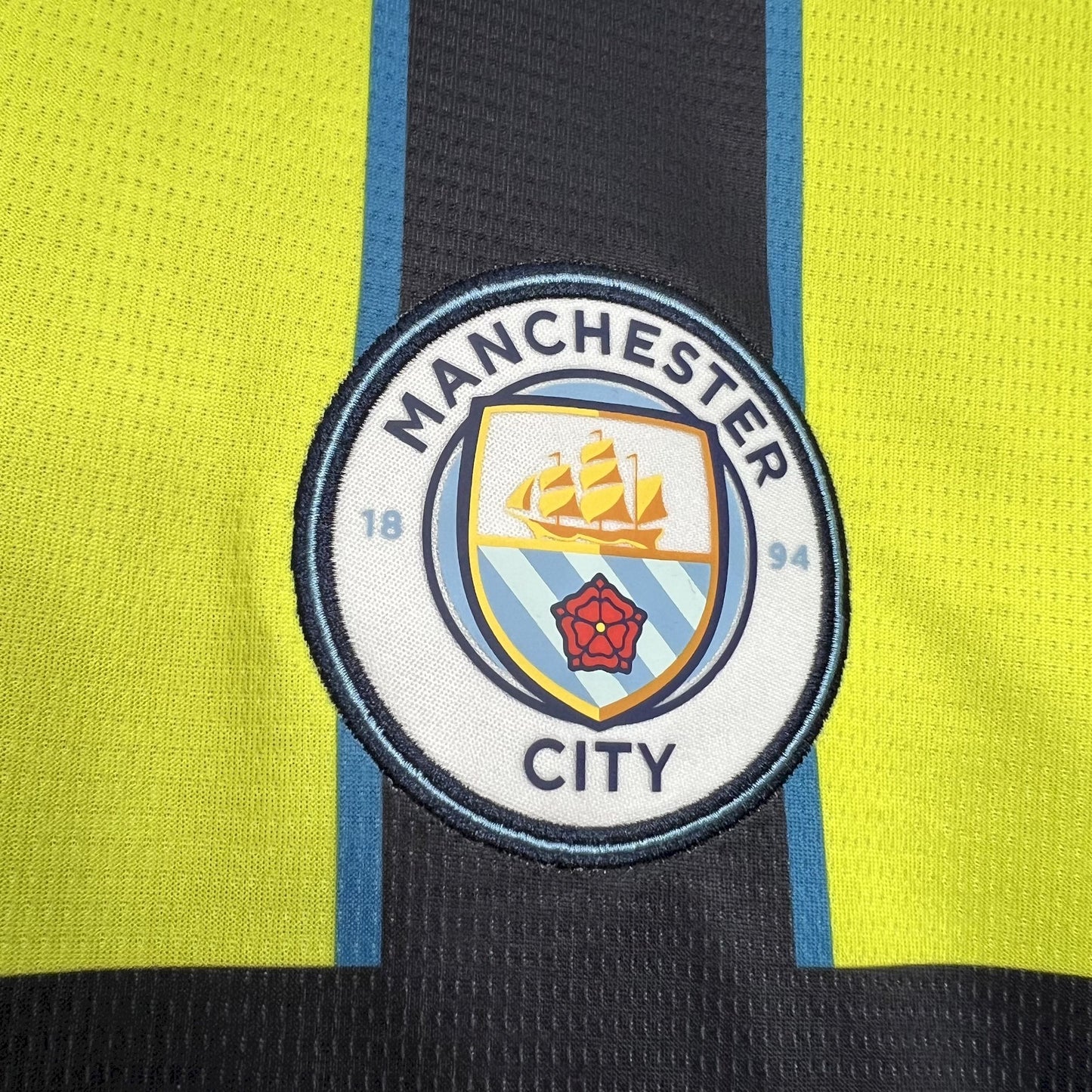 Manchester City 24-25 Visitante (Fan Version)