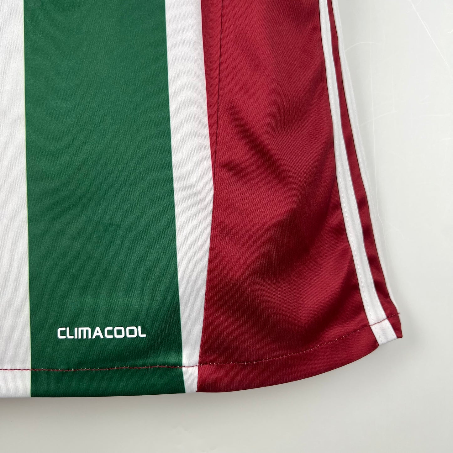 Retro Fluminense 16-17 Local