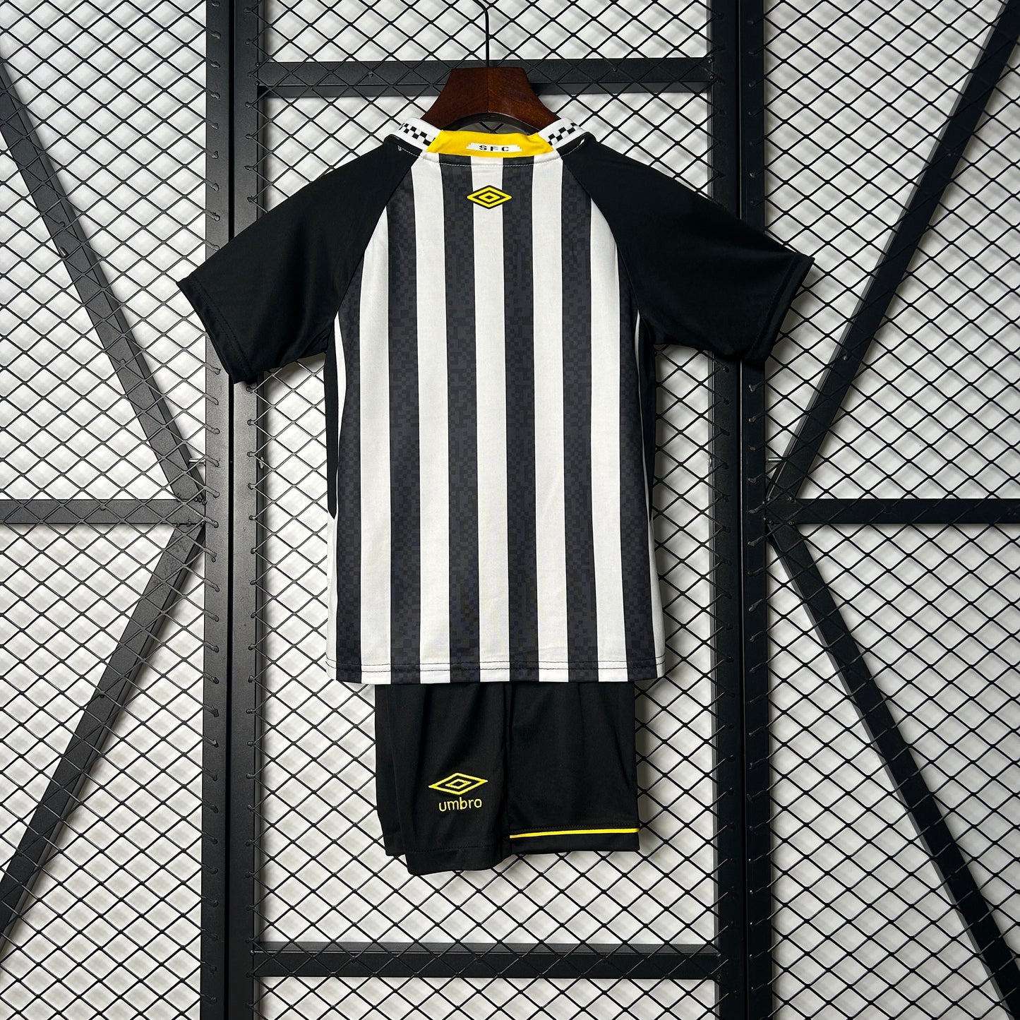 Santos 2025 Visitante (Niño)