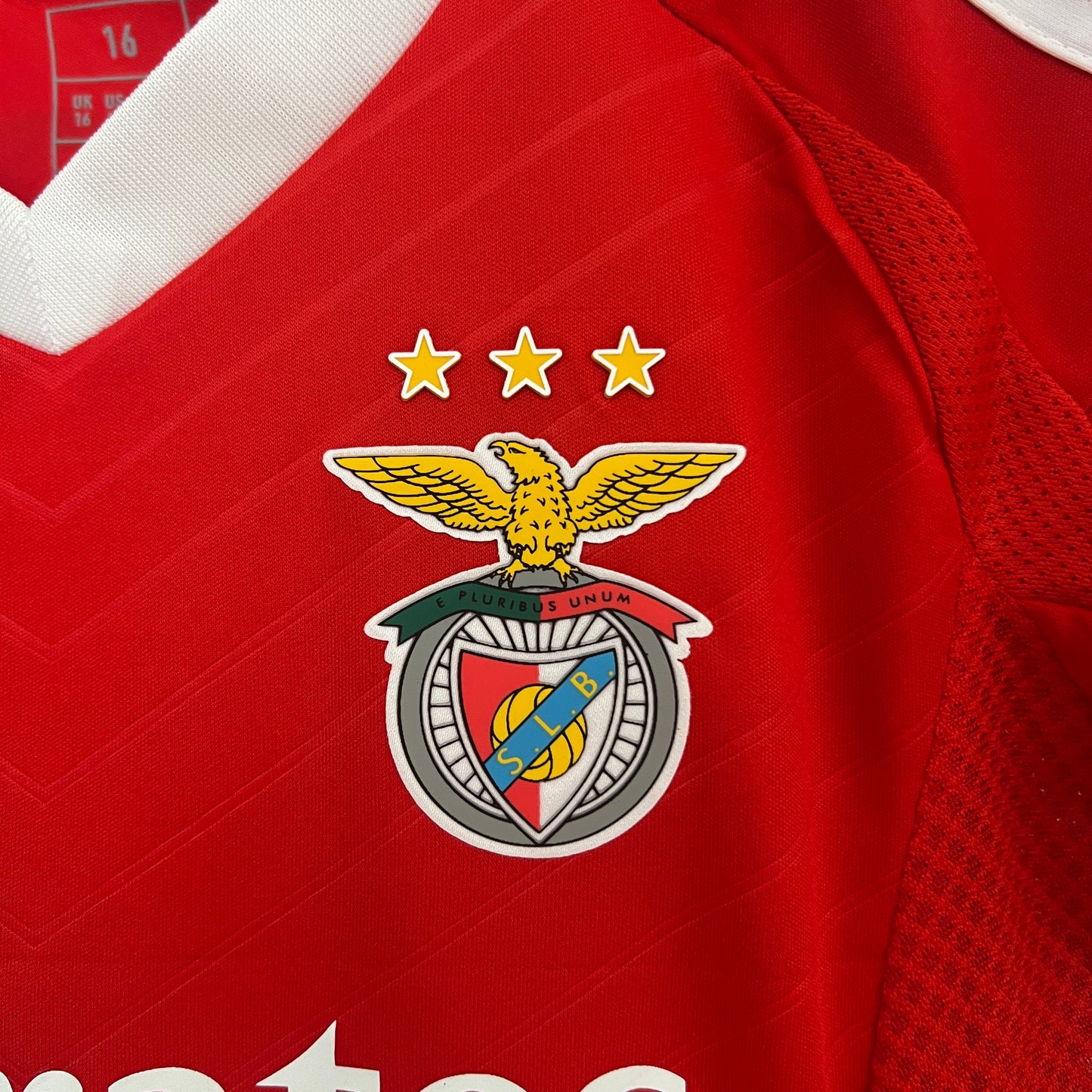 Benfica 24-25 Local (Niño)