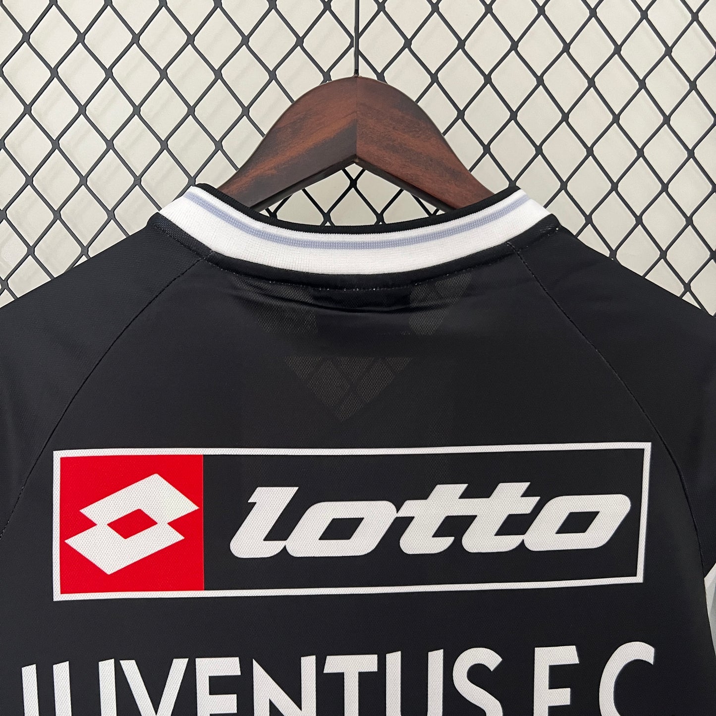 Retro Juventus 00-01 Negro