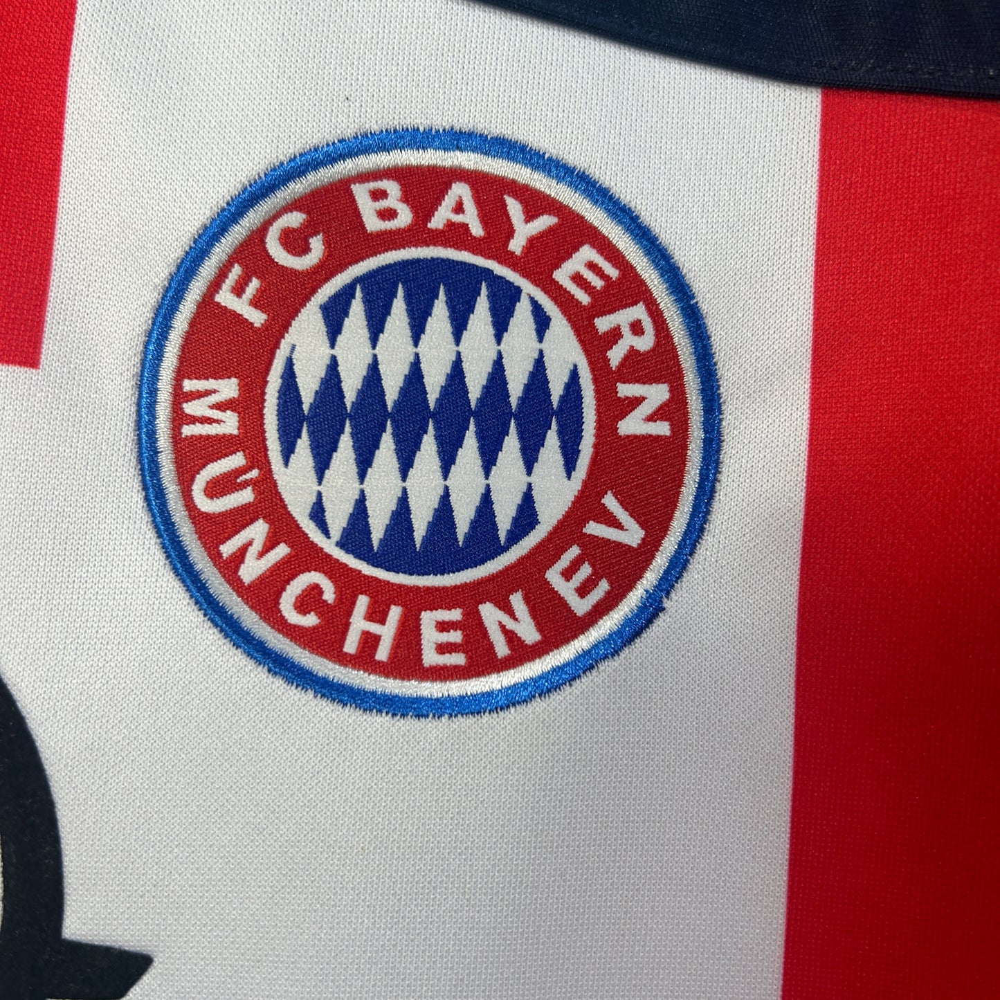 Retro Bayern Munich 00-02 Visitante