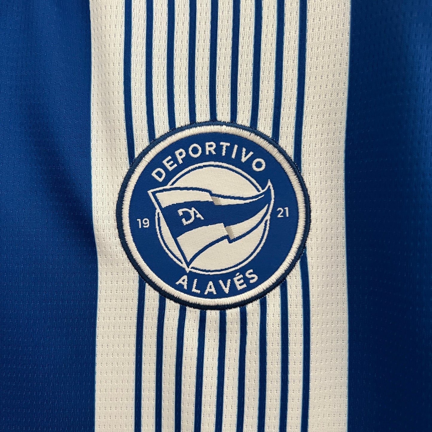 Alavés 24-25 Local (Fan Version)