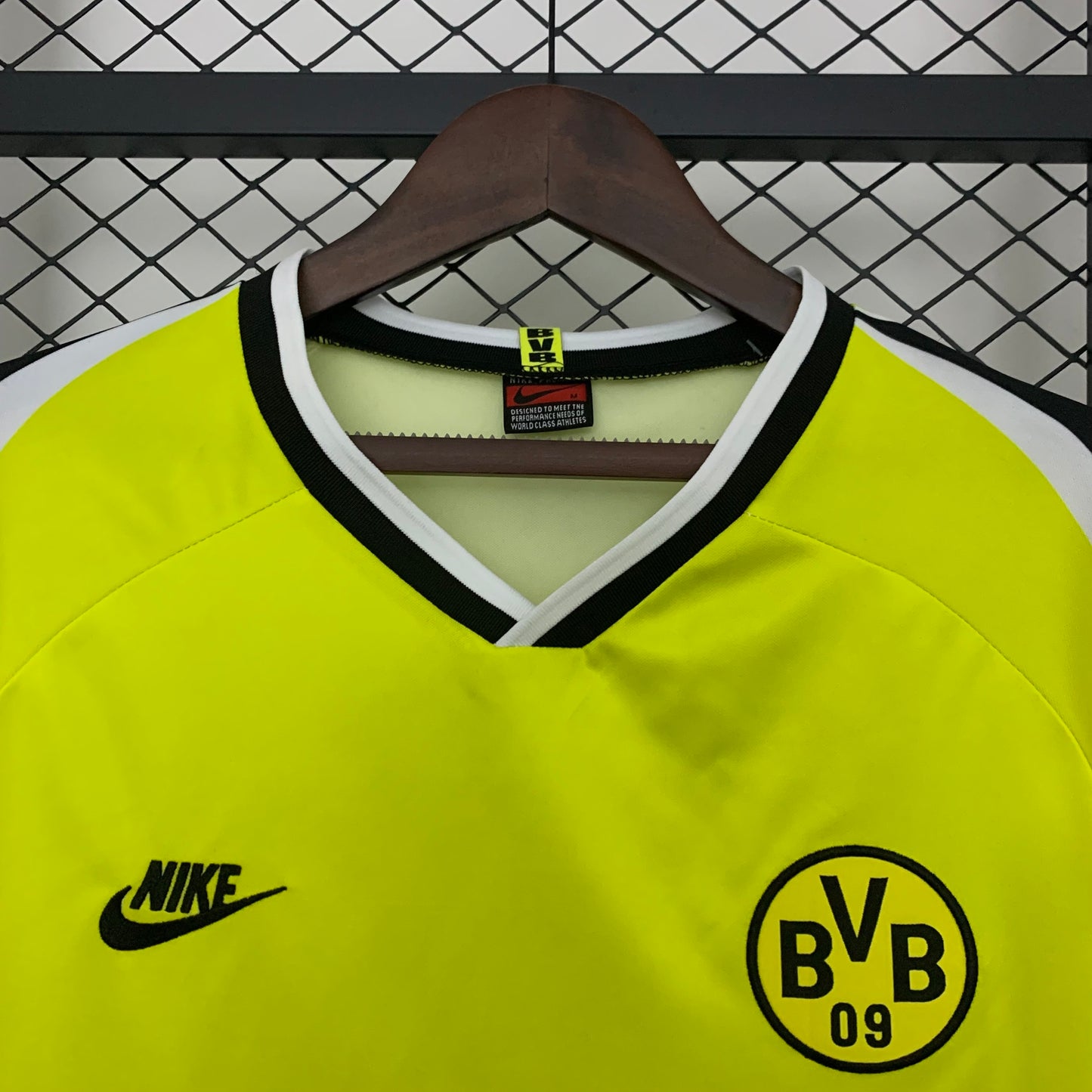 Retro Borussia Dortmund 95-96 Local