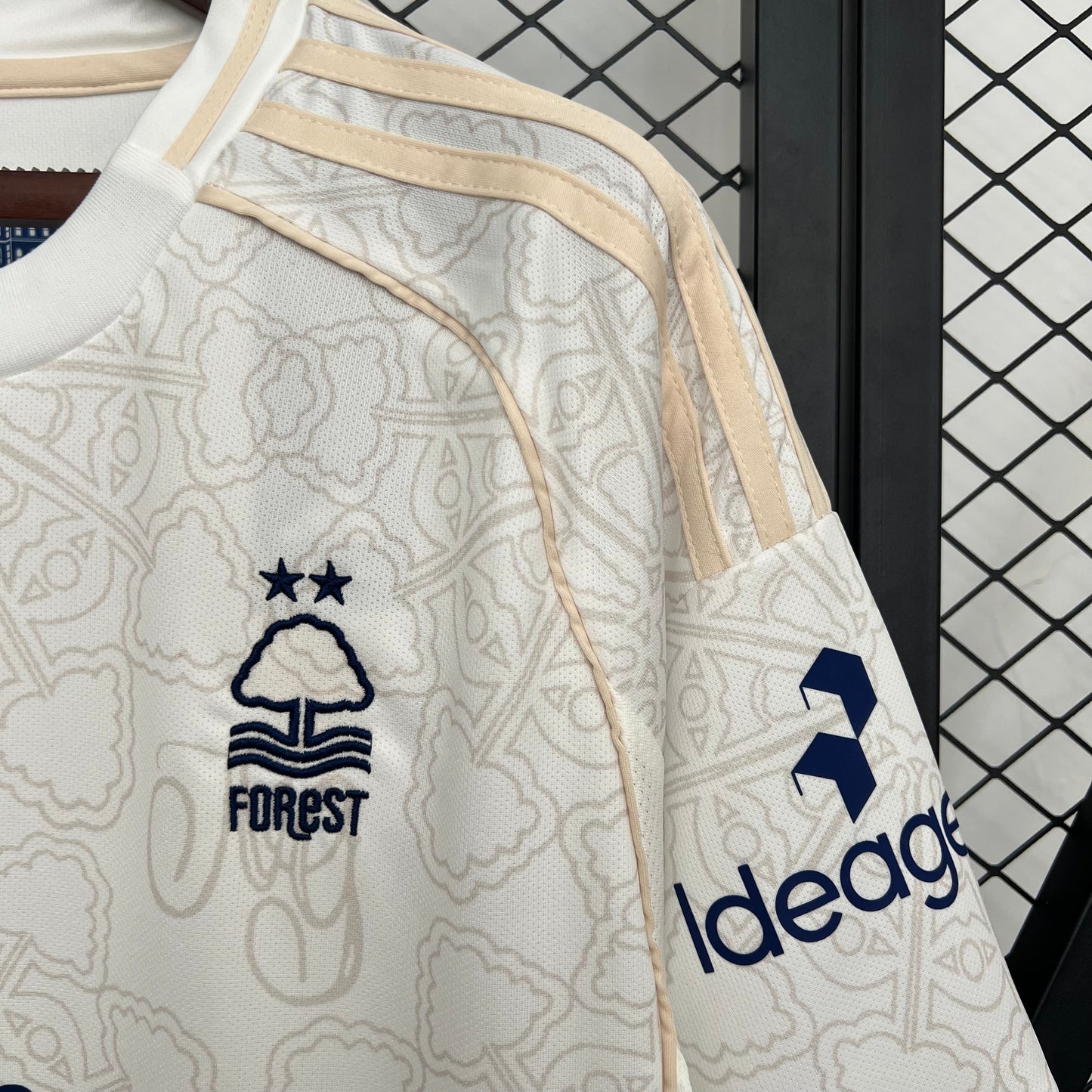 Nottingham Forest 25-26 Visitante (Fan Version)