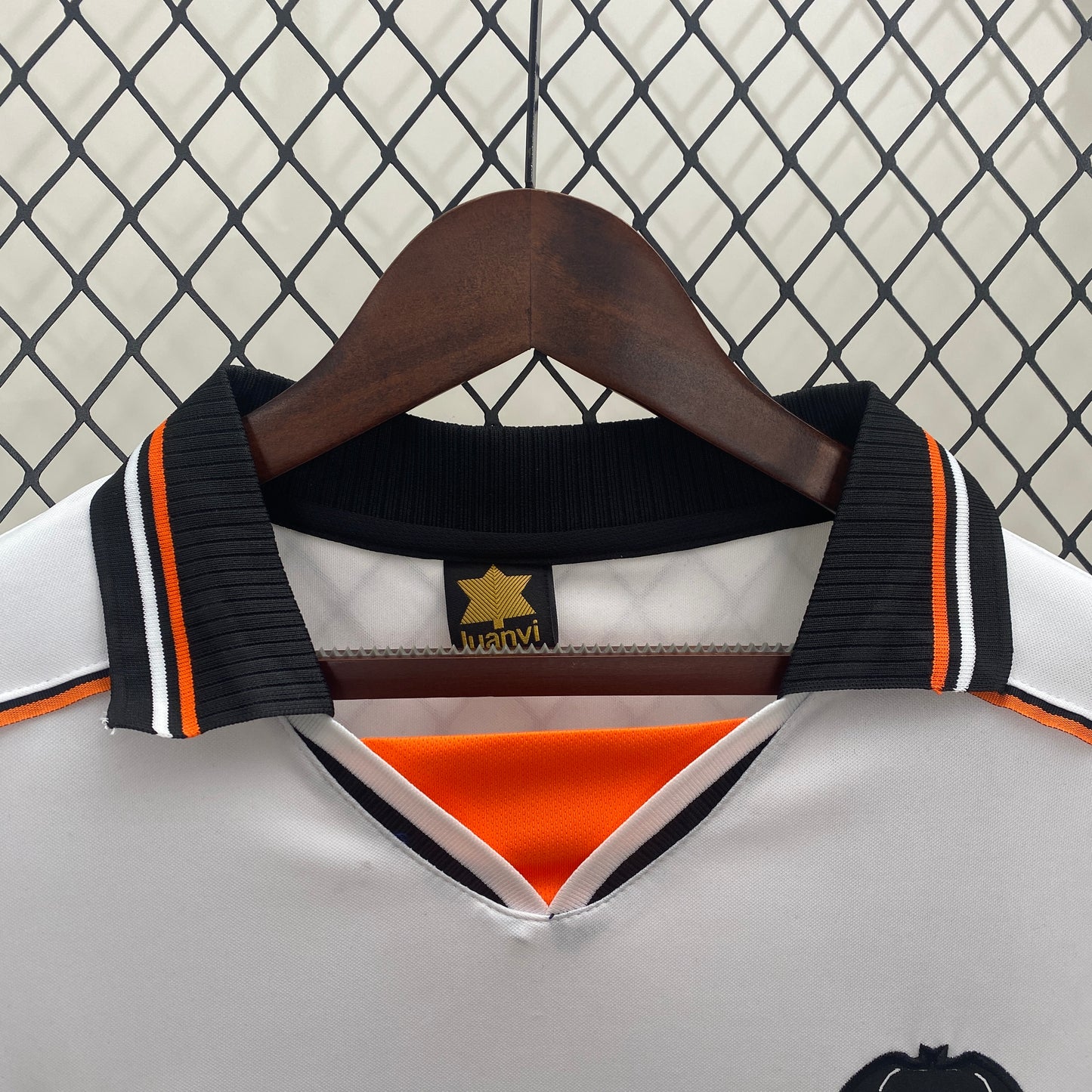 Retro Valencia 99-00 Local