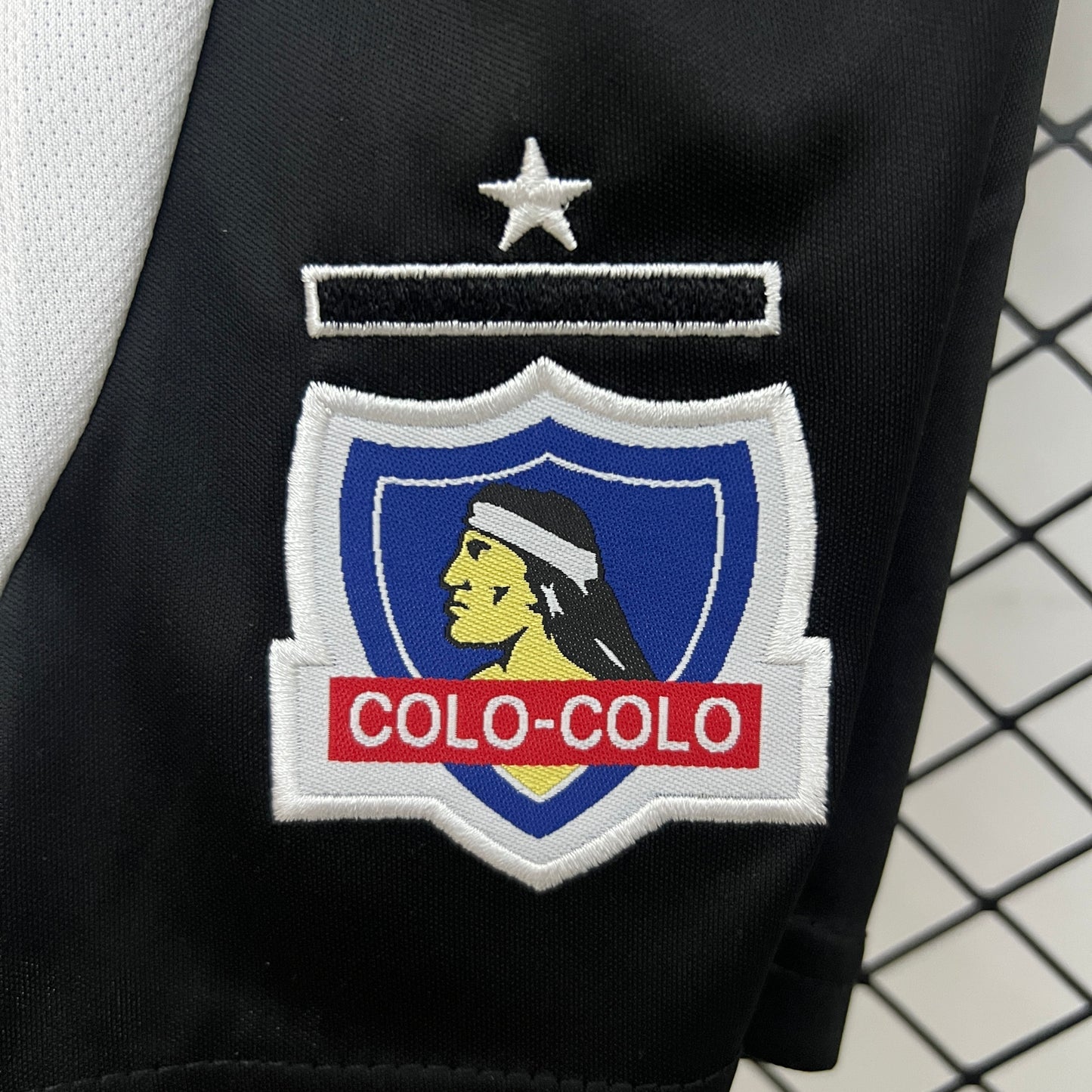 Colo‑Colo 2025 Local (Niño)