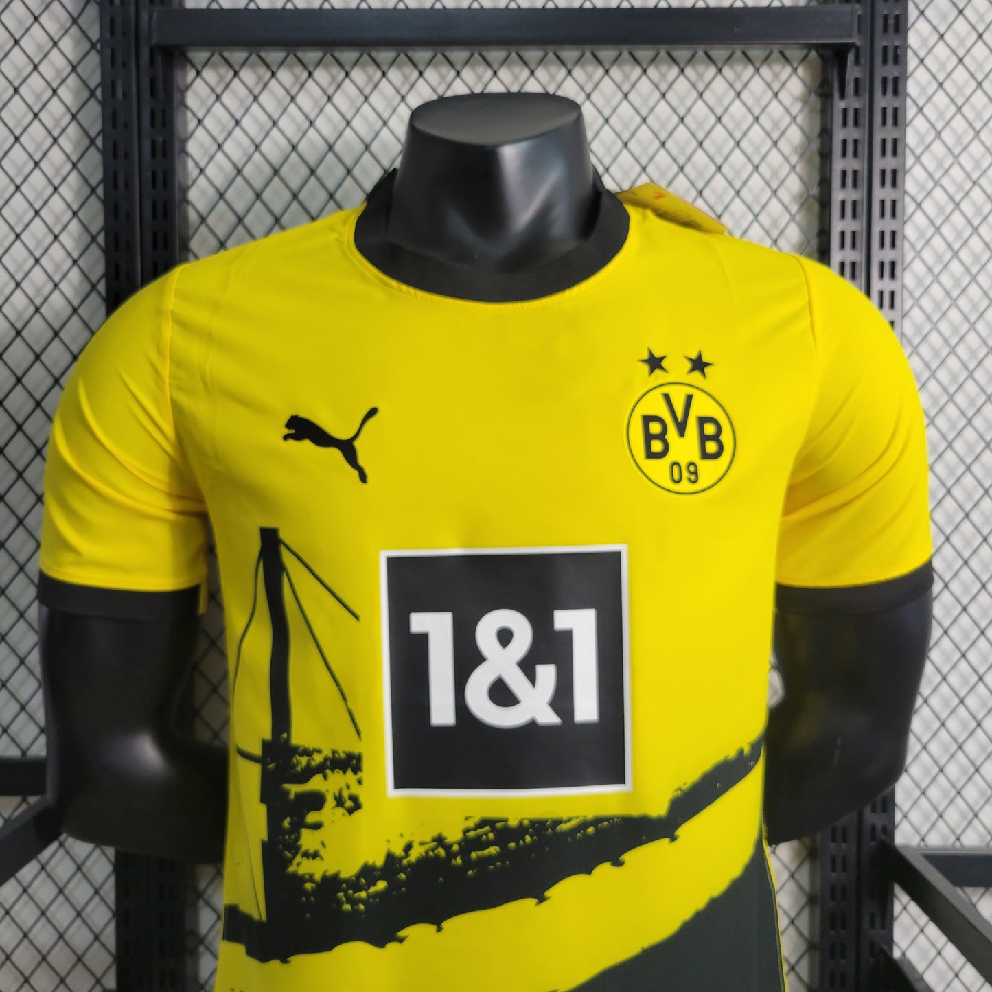 Borussia Dortmund 23-24 Local (Player Version)