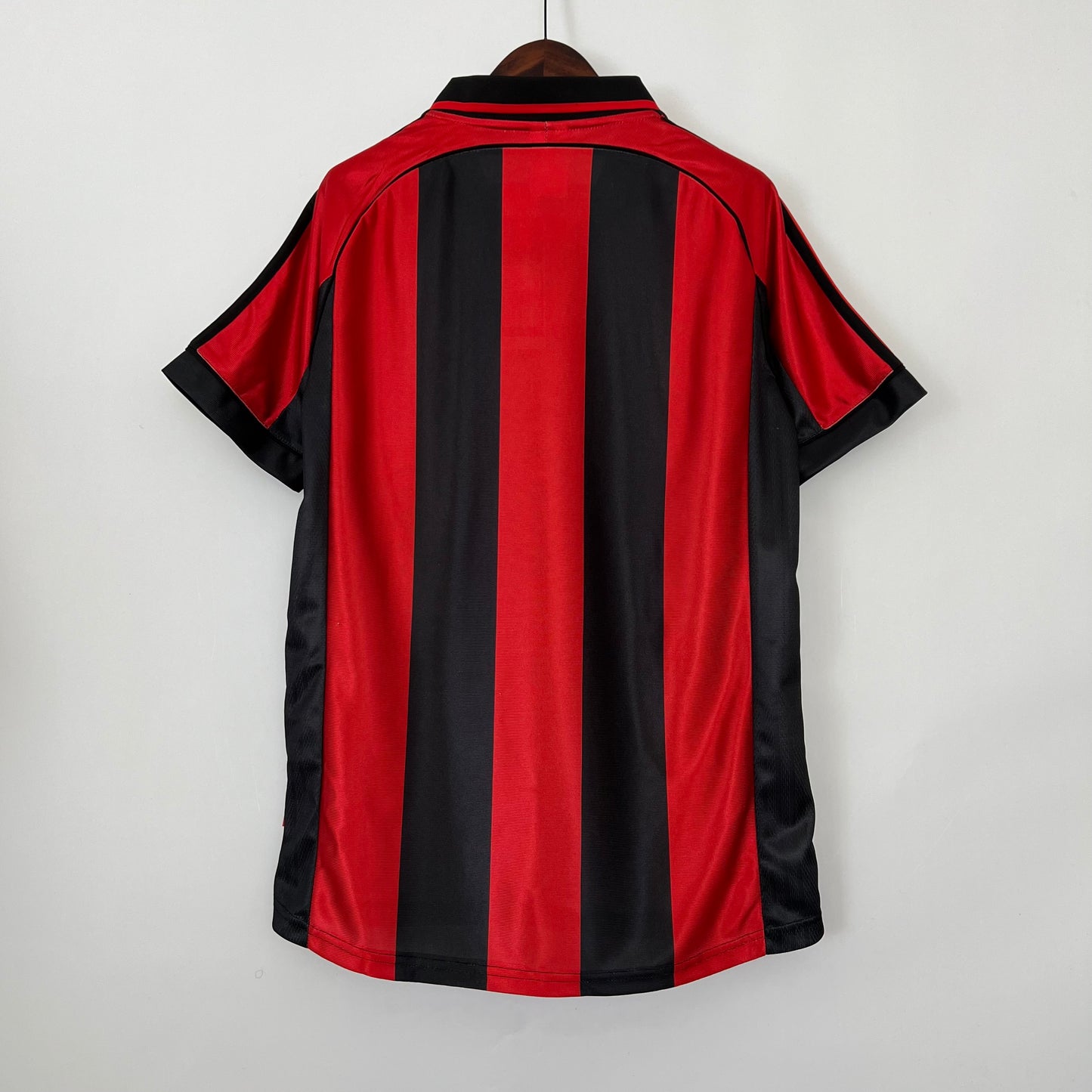 Retro Milan 98-99 Local