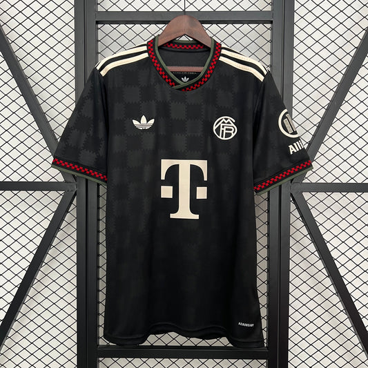 Bayern de Múnich 25-26 Tercera (Fan Version)