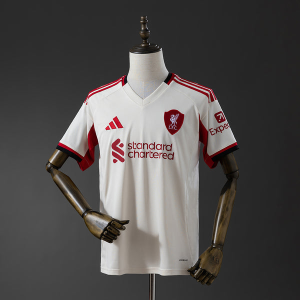 Liverpool 25-26 Visitante (Fan Version)