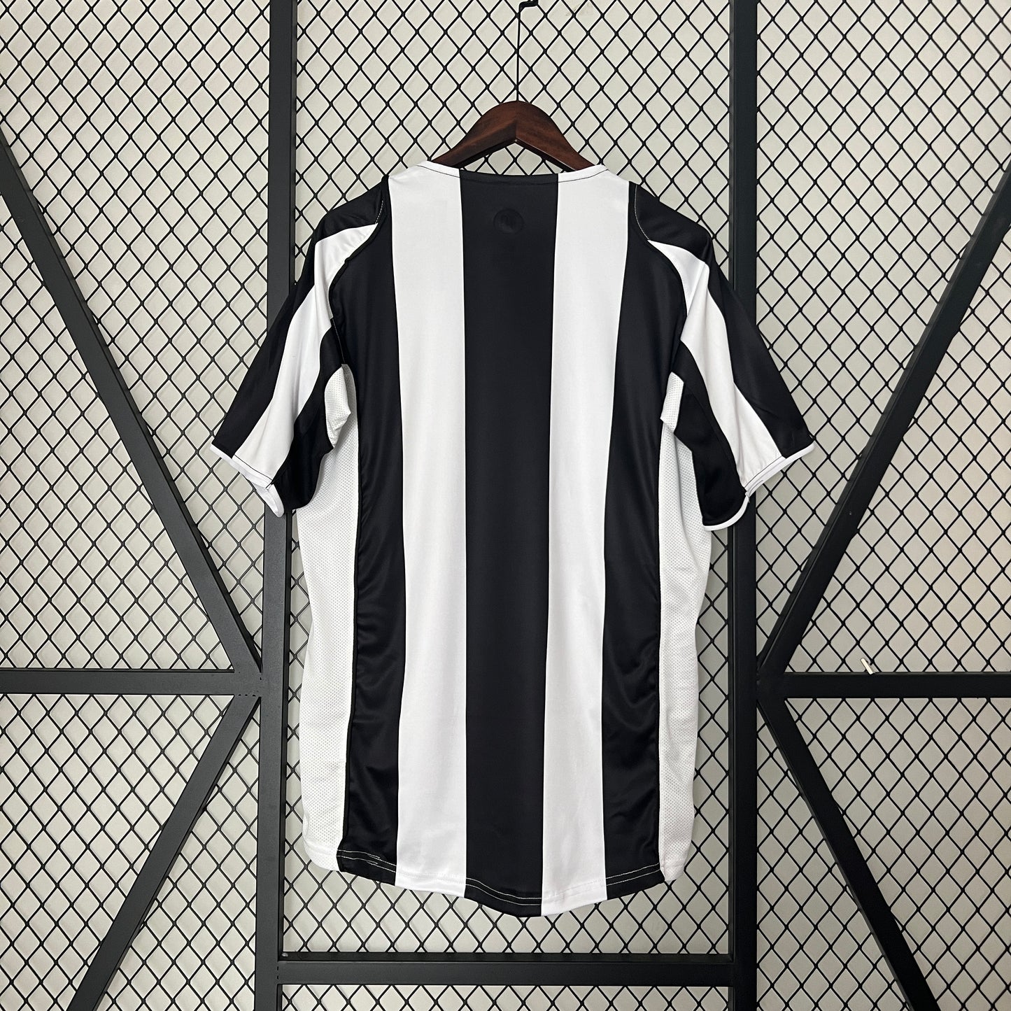 Retro Juventus 04-05 Local