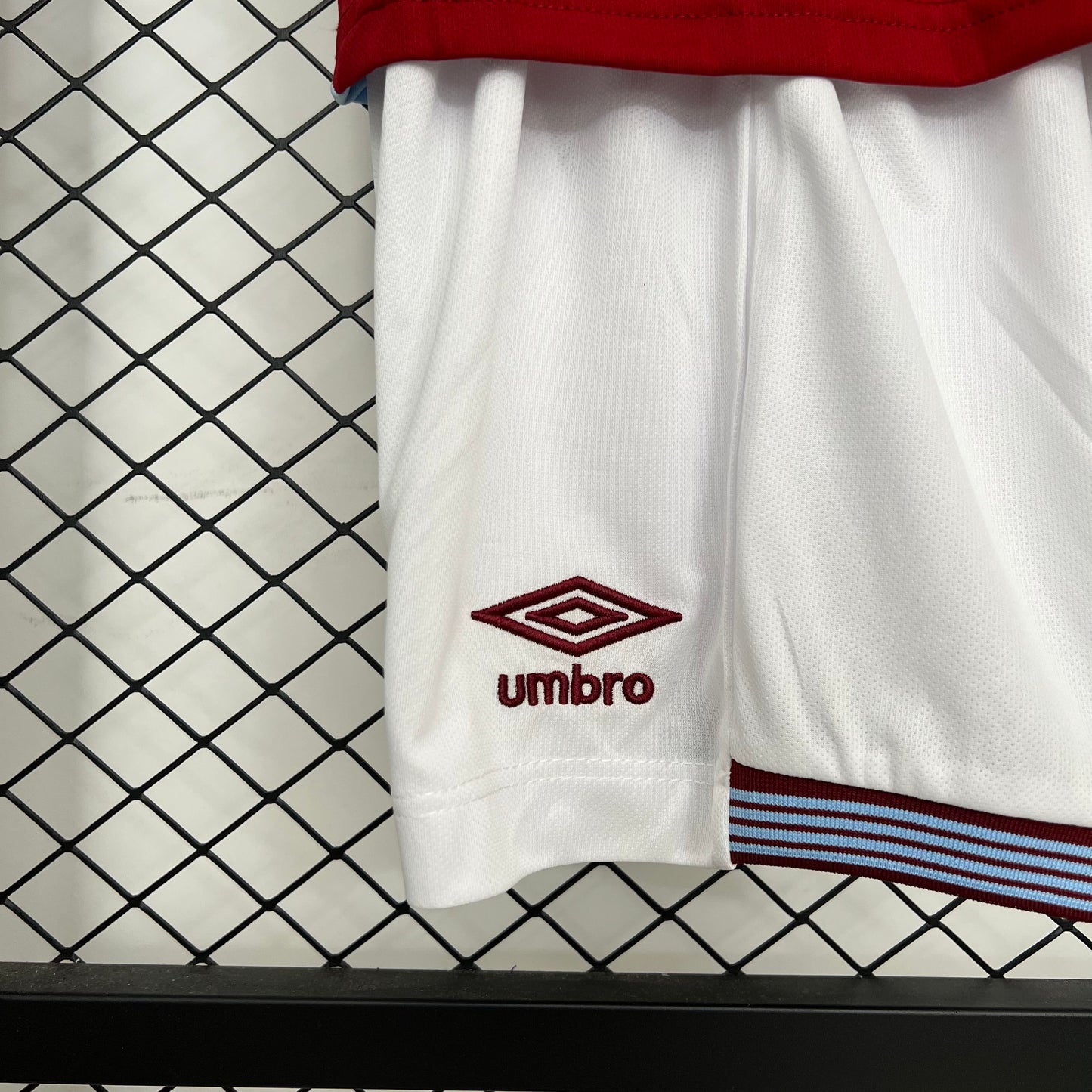 West Ham 25-26 Local (Niño)