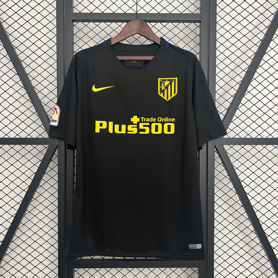 Retro Atlético Madrid 16-17 Visitante