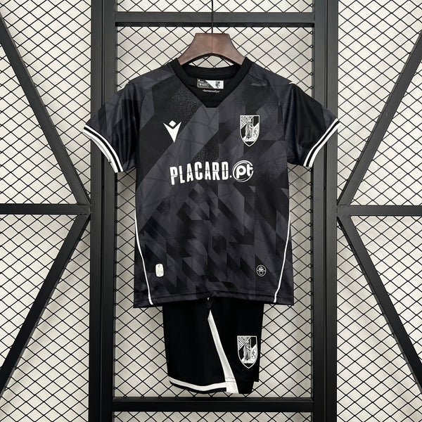 Vitoria Guimaraes 25-26 Visitante (Niño)
