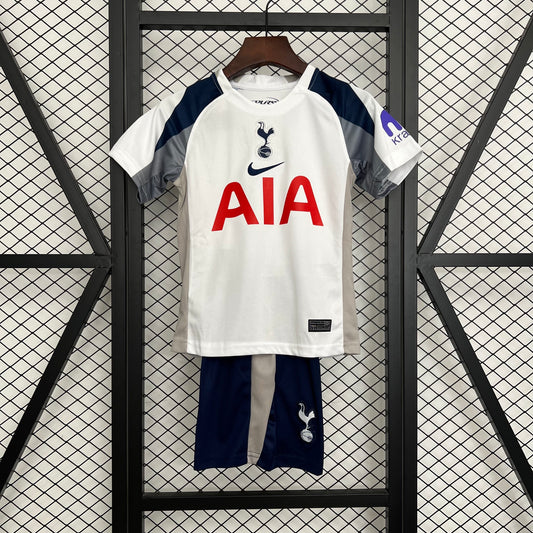 Tottenham 25-26 Local (Niño)