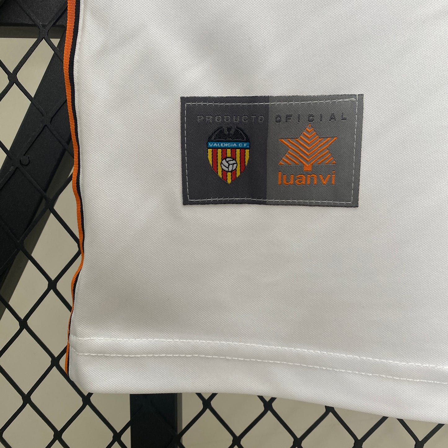 Retro Valencia 99-00 Local